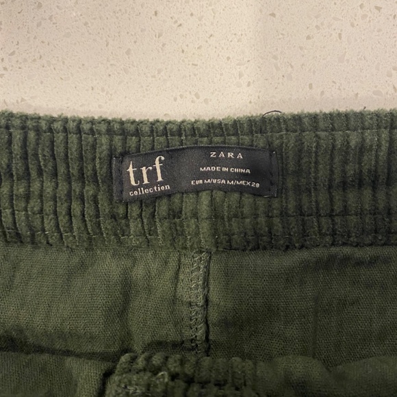 Zara skirt (never worn!) - Picture 3 of 3